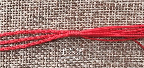 三生绳手链编法图解 怎么用红绳编三生手链 -  www.shouyihuo.com