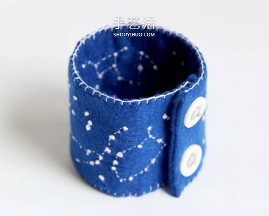 最爱美丽的星空！手工布艺星空腕带的做法 -  www.shouyihuo.com