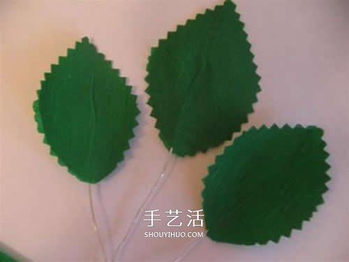 皱纹纸做花：漂亮纸玫瑰花的制作方法图解 -  www.shouyihuo.com