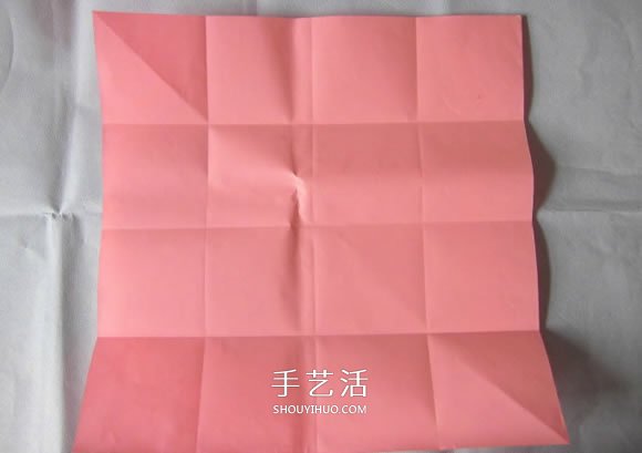 百合花纸巾盒的折法 带花纸巾盒怎么折图解 -  www.shouyihuo.com