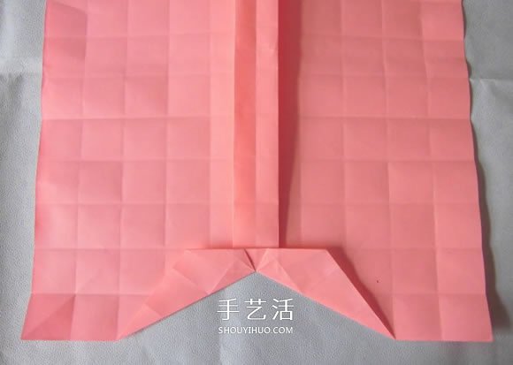 百合花纸巾盒的折法 带花纸巾盒怎么折图解 -  www.shouyihuo.com