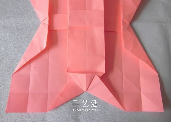 百合花纸巾盒的折法 带花纸巾盒怎么折图解 -  www.shouyihuo.com