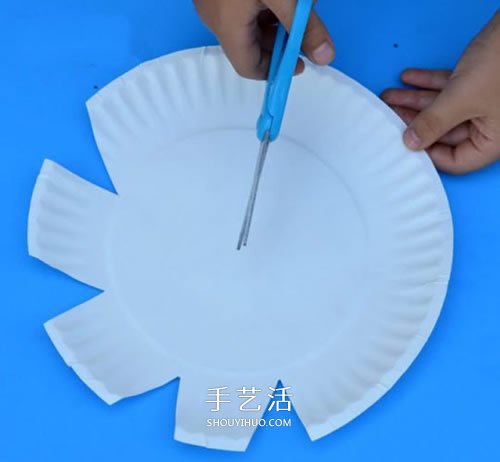幼儿手工做向日葵的方法 纸盘向日葵制作图片 -  www.shouyihuo.com