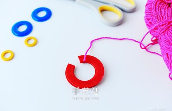 情人节包装装饰自己做！DIY温暖毛线球的做法 -  www.shouyihuo.com