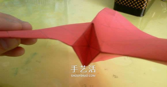 LS玫瑰花的折法图解 手工怎么折LS玫瑰步骤 -  www.shouyihuo.com