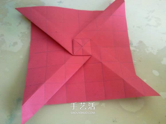 LS玫瑰花的折法图解 手工怎么折LS玫瑰步骤 -  www.shouyihuo.com