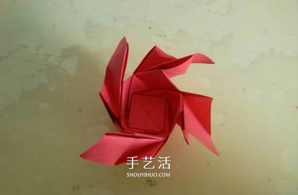 LS玫瑰花的折法图解 手工怎么折LS玫瑰步骤 -  www.shouyihuo.com