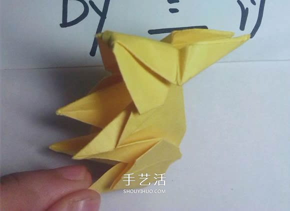 详细的折纸图解过程 带你学立体兔子的折法 -  www.shouyihuo.com