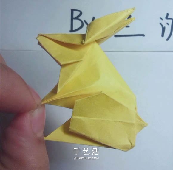 详细的折纸图解过程 带你学立体兔子的折法 -  www.shouyihuo.com
