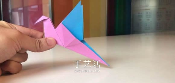 简单又好玩！会动的拍翼鸟手工折纸方法图解 -  www.shouyihuo.com
