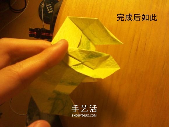 韩式玫瑰花礼盒怎么折 包括盖子和盒身的折法 -  www.shouyihuo.com