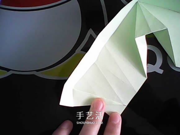 情人节礼品盒折纸教程 带盖子爱心纸盒折法 -  www.shouyihuo.com