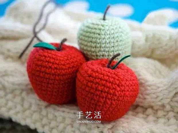 可爱手工苹果小装饰！钩针编织苹果的方法图解 -  www.shouyihuo.com