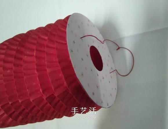 用纸怎么折花灯图解 圆柱形纸宫灯制作方法 -  www.shouyihuo.com