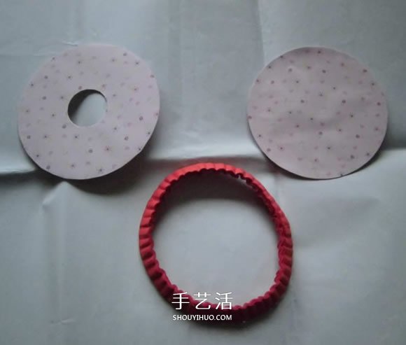 用纸怎么折花灯图解 圆柱形纸宫灯制作方法 -  www.shouyihuo.com