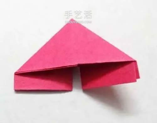 三角插小鱼折法图解 简单热带小鱼用三角插做 -  www.shouyihuo.com