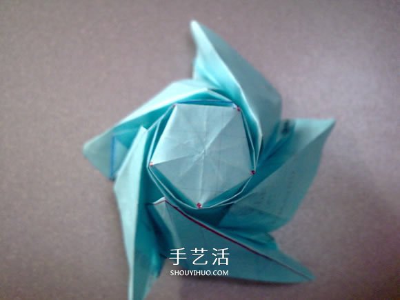 五瓣玫瑰花的折法图解 比川崎玫瑰更好看！ -  www.shouyihuo.com