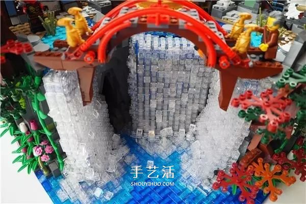 乐高玩出这种境界！上万块积木搭建的乐高模型 -  www.shouyihuo.com