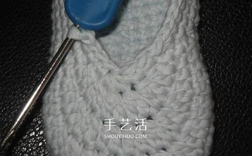 宝宝保暖毛线鞋的编法 手工编织婴儿鞋图解 -  www.shouyihuo.com