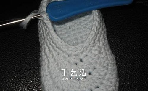 宝宝保暖毛线鞋的编法 手工编织婴儿鞋图解 -  www.shouyihuo.com