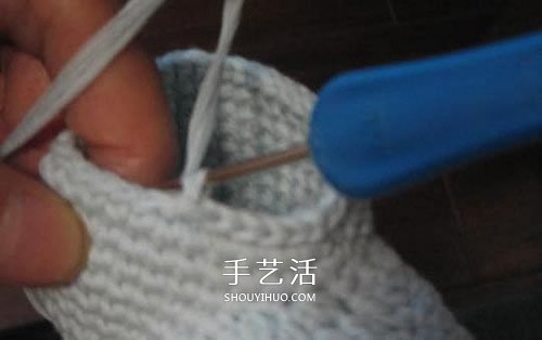 宝宝保暖毛线鞋的编法 手工编织婴儿鞋图解 -  www.shouyihuo.com