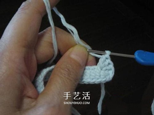 宝宝保暖毛线鞋的编法 手工编织婴儿鞋图解 -  www.shouyihuo.com