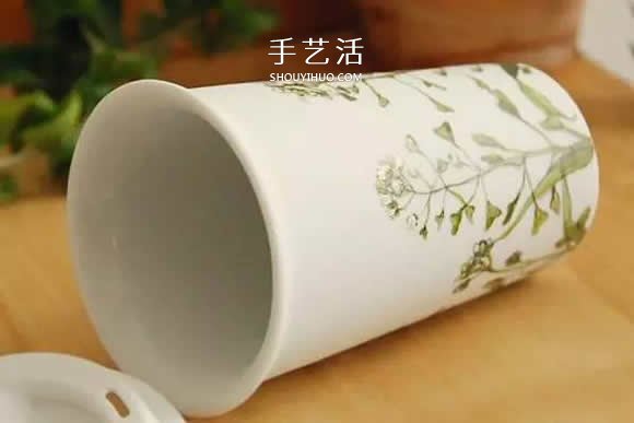 她们把家里的杯碟画成画 将每一天都过成诗！ -  www.shouyihuo.com