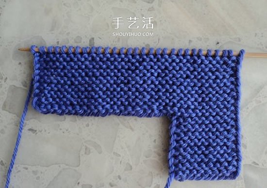 两种毛线搭配 手工编织漂亮地板鞋的织法图解 -  www.shouyihuo.com