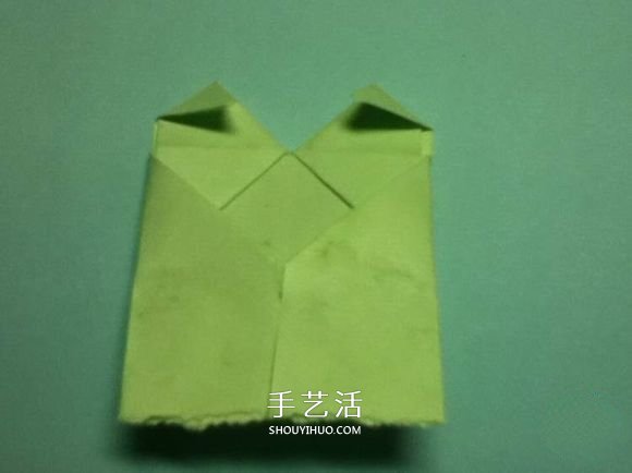 折叠四个爱心 组合成代表幸运的四叶草图解 -  www.shouyihuo.com