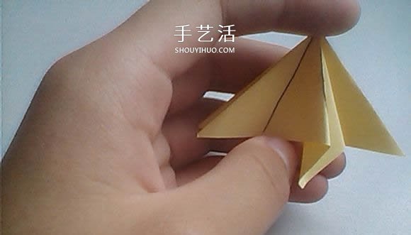 婚礼上的用花 立体百合的折纸方法图解过程 -  www.shouyihuo.com