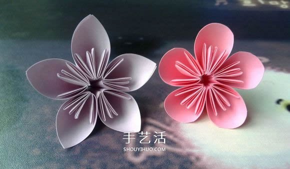 肯定学得会！超简单五瓣樱花的折纸方法步骤 -  www.shouyihuo.com