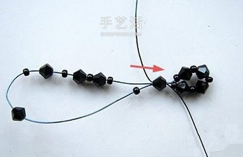 简单入门容易学！手工串珠蝴蝶戒指的做法 -  www.shouyihuo.com