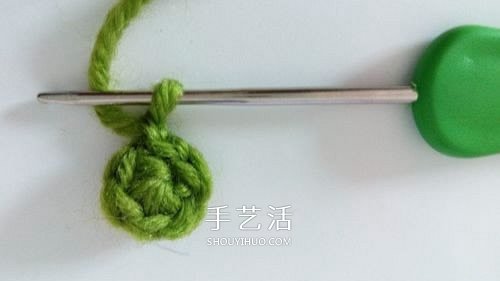 超可爱毛线小花的钩法 钩针编织六瓣花图解 -  www.shouyihuo.com