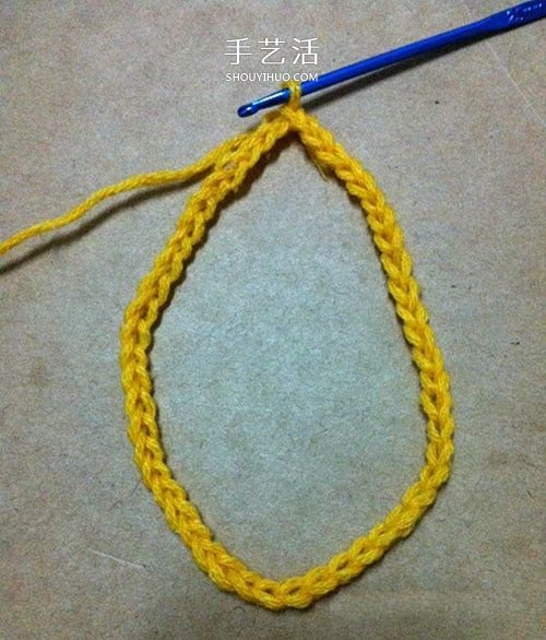 镂空毛线收纳包怎么编织 钩针包包的编法图解 -  www.shouyihuo.com