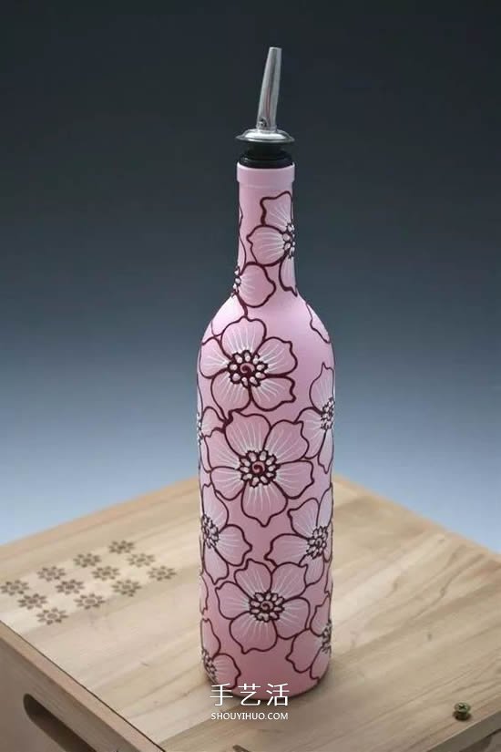 彩绘酒瓶创意手工图片 丙烯手绘玻璃瓶DIY -  www.shouyihuo.com