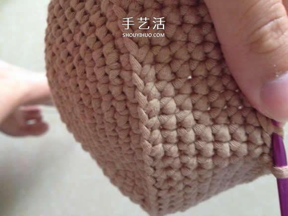 毛线收纳篮怎么编织 钩针编织圆形收纳筐图解 -  www.shouyihuo.com