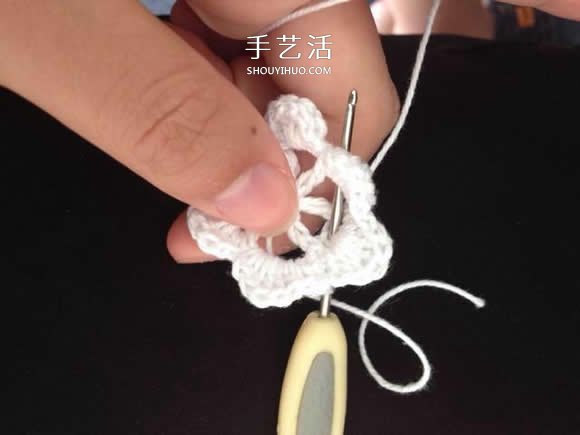 毛线收纳篮怎么编织 钩针编织圆形收纳筐图解 -  www.shouyihuo.com