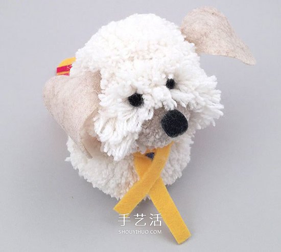毛线球创意DIY 手工做一只超萌带披风的狗狗 -  www.shouyihuo.com