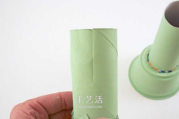 废物利用手工制作自由女神像和火炬的方法 -  www.shouyihuo.com