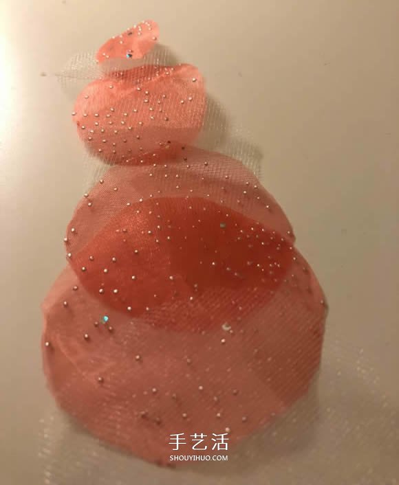 手工丝带花制作方法 简单又漂亮丝带做花教程 -  www.shouyihuo.com