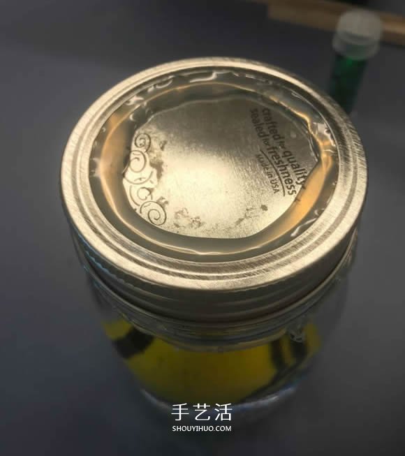 玻璃罐废物利用手工制作装饰品礼物的方法 -  www.shouyihuo.com