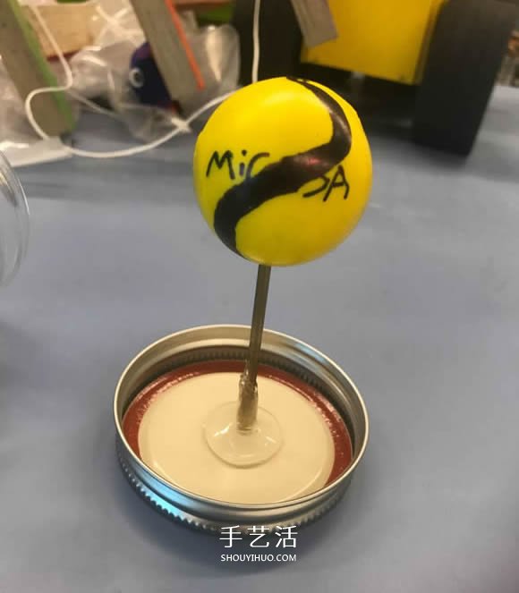 玻璃罐废物利用手工制作装饰品礼物的方法 -  www.shouyihuo.com