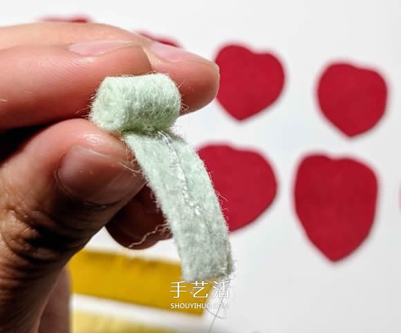 超多毛毡布花的制作方法 DIY美丽的花环头饰 -  www.shouyihuo.com