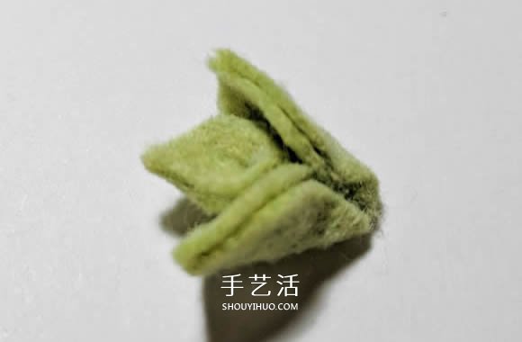 超多毛毡布花的制作方法 DIY美丽的花环头饰 -  www.shouyihuo.com
