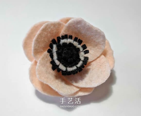 超多毛毡布花的制作方法 DIY美丽的花环头饰 -  www.shouyihuo.com