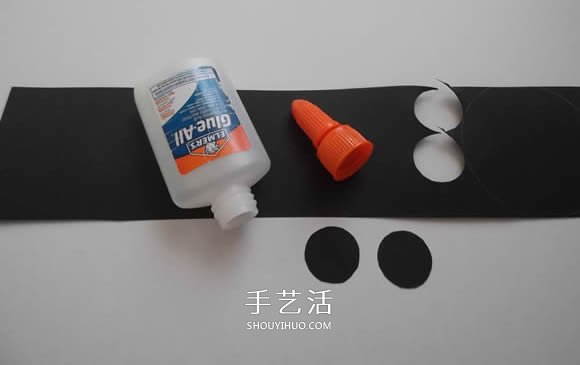 用卡纸手工制作汽车相框的教程 简单又可爱！ -  www.shouyihuo.com