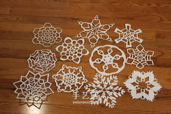 几种漂亮雪花的折叠和剪纸方法图解步骤 -  www.shouyihuo.com
