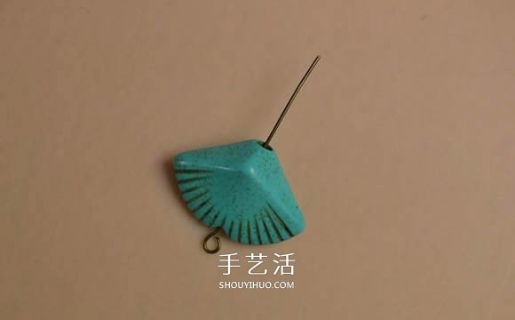 复古风格绿松石贝壳耳环的DIY制作图解教程 -  www.shouyihuo.com