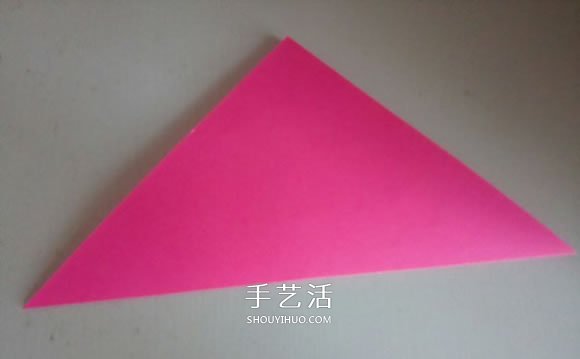 简单又漂亮五瓣纸花的折法步骤图解 -  www.shouyihuo.com