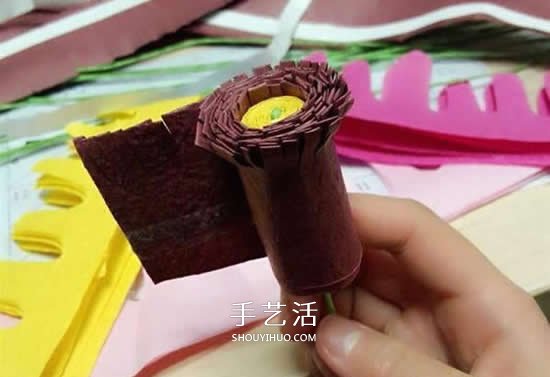 手揉纸花的手工制作教程 新手也能轻松完成！ -  www.shouyihuo.com